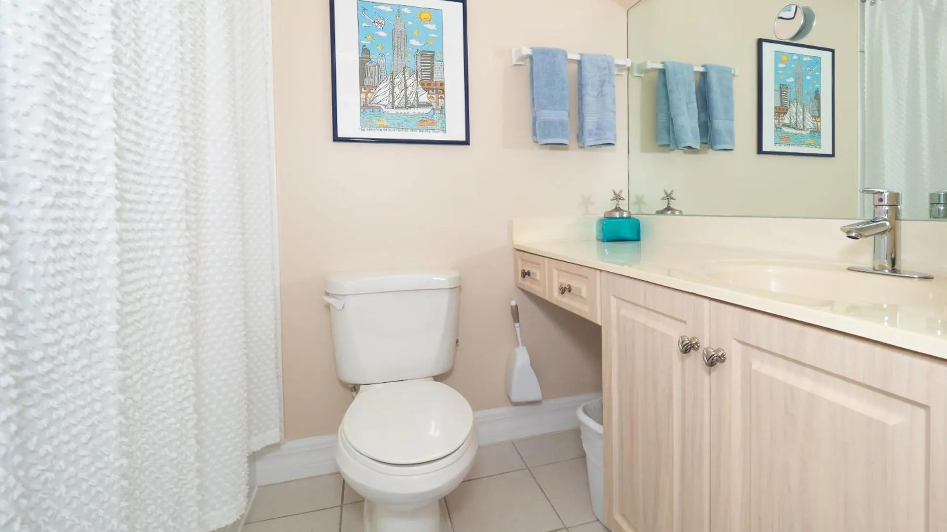 Apartment Beach Living At Regal Beach Blde George Town Cayman Islands