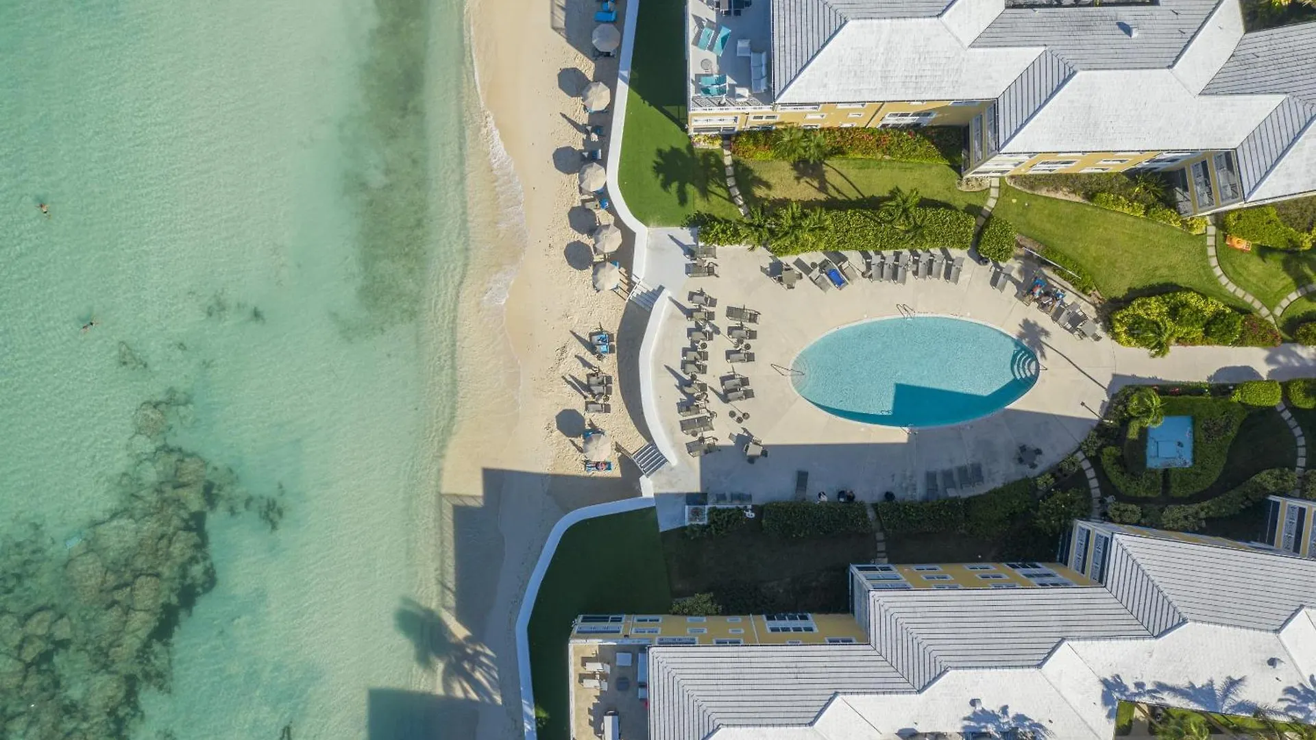 Beach Living At Regal Beach Blde George Town