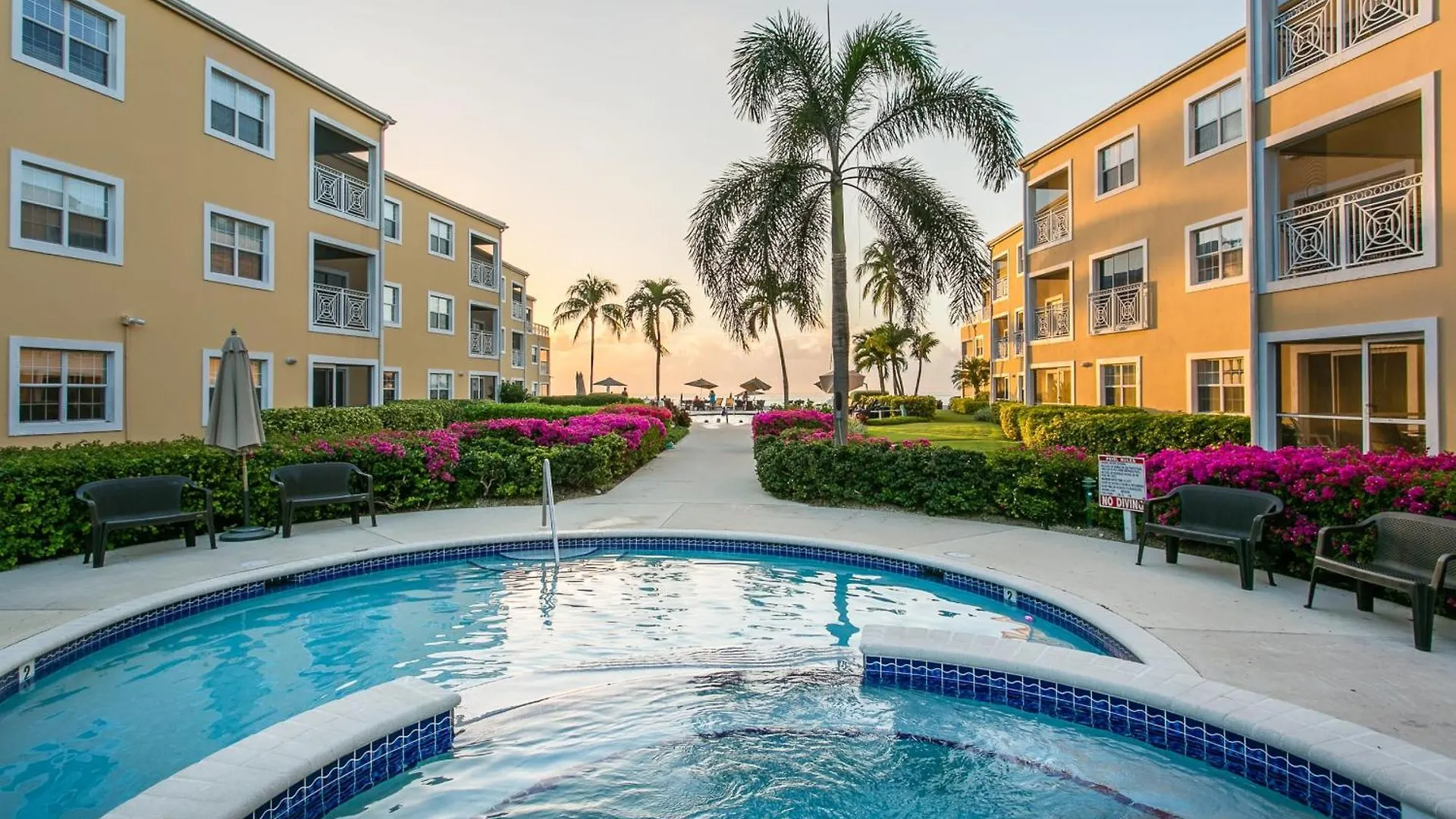 Beach Living At Regal Beach Blde George Town